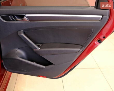 Красный Фольксваген Пассат, объемом двигателя 1.8 л и пробегом 190 тыс. км за 14900 $, фото 36 на Automoto.ua