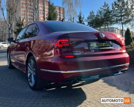 Червоний Фольксваген Пассат, об'ємом двигуна 2 л та пробігом 114 тис. км за 12999 $, фото 4 на Automoto.ua