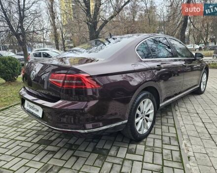 Красный Фольксваген Пассат, объемом двигателя 1.8 л и пробегом 168 тыс. км за 17890 $, фото 7 на Automoto.ua