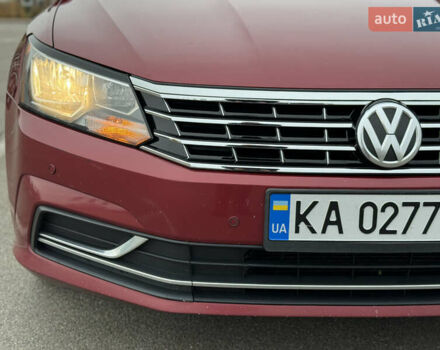 Красный Фольксваген Пассат, объемом двигателя 1.8 л и пробегом 132 тыс. км за 13600 $, фото 36 на Automoto.ua