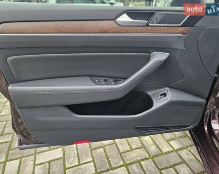 Красный Фольксваген Пассат, объемом двигателя 1.8 л и пробегом 168 тыс. км за 17890 $, фото 15 на Automoto.ua