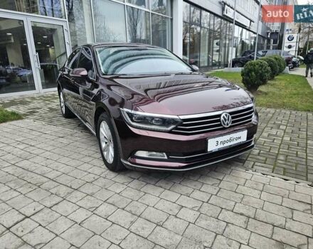 Красный Фольксваген Пассат, объемом двигателя 1.8 л и пробегом 168 тыс. км за 17890 $, фото 3 на Automoto.ua
