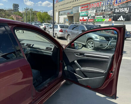 Червоний Фольксваген Пассат, об'ємом двигуна 1.98 л та пробігом 116 тис. км за 11000 $, фото 6 на Automoto.ua
