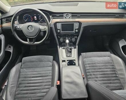 Красный Фольксваген Пассат, объемом двигателя 1.8 л и пробегом 168 тыс. км за 17890 $, фото 34 на Automoto.ua