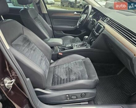 Красный Фольксваген Пассат, объемом двигателя 1.8 л и пробегом 168 тыс. км за 17890 $, фото 32 на Automoto.ua