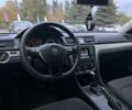 Красный Фольксваген Пассат, объемом двигателя 1.8 л и пробегом 209 тыс. км за 9999 $, фото 10 на Automoto.ua
