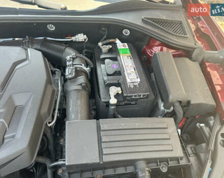 Красный Фольксваген Пассат, объемом двигателя 2 л и пробегом 39 тыс. км за 17500 $, фото 28 на Automoto.ua