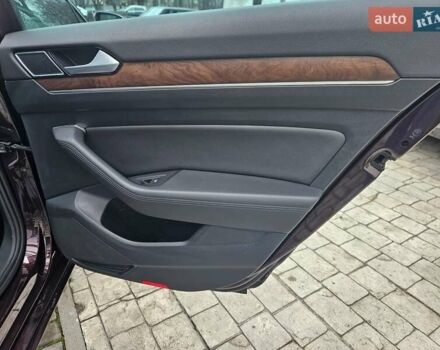 Красный Фольксваген Пассат, объемом двигателя 1.8 л и пробегом 168 тыс. км за 17890 $, фото 27 на Automoto.ua