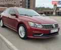Красный Фольксваген Пассат, объемом двигателя 1.8 л и пробегом 132 тыс. км за 13600 $, фото 5 на Automoto.ua