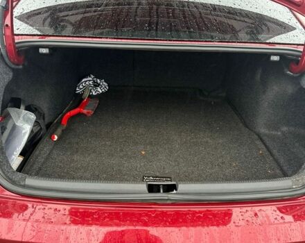 Червоний Фольксваген Пассат, об'ємом двигуна 1.8 л та пробігом 182 тис. км за 11000 $, фото 3 на Automoto.ua