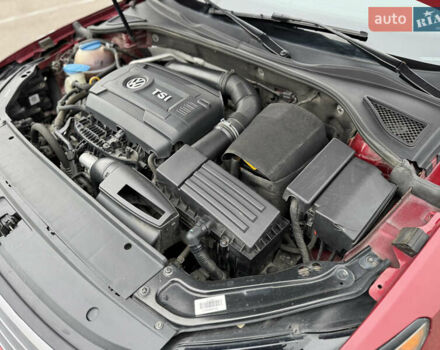 Красный Фольксваген Пассат, объемом двигателя 1.8 л и пробегом 132 тыс. км за 13600 $, фото 35 на Automoto.ua