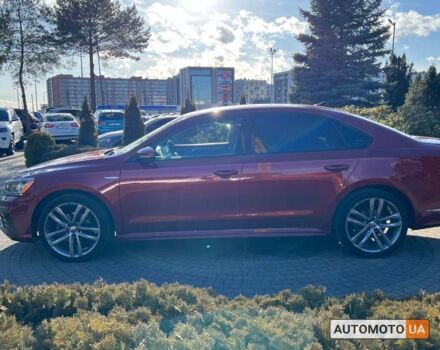 Червоний Фольксваген Пассат, об'ємом двигуна 2 л та пробігом 114 тис. км за 12999 $, фото 3 на Automoto.ua