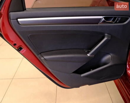 Красный Фольксваген Пассат, объемом двигателя 1.8 л и пробегом 190 тыс. км за 14900 $, фото 32 на Automoto.ua