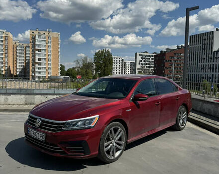 Червоний Фольксваген Пассат, об'ємом двигуна 1.98 л та пробігом 116 тис. км за 11000 $, фото 2 на Automoto.ua