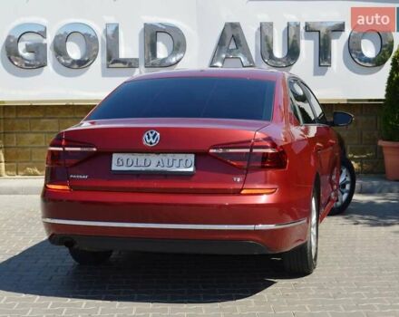 Красный Фольксваген Пассат, объемом двигателя 2 л и пробегом 170 тыс. км за 12900 $, фото 13 на Automoto.ua