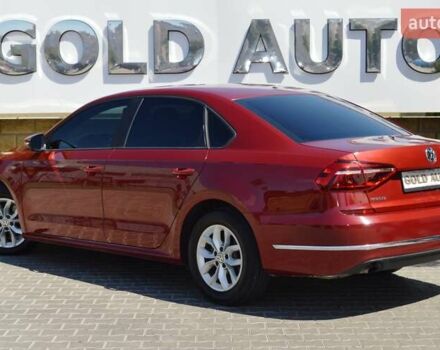 Красный Фольксваген Пассат, объемом двигателя 2 л и пробегом 170 тыс. км за 12900 $, фото 24 на Automoto.ua