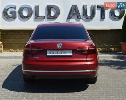 Красный Фольксваген Пассат, объемом двигателя 2 л и пробегом 170 тыс. км за 12900 $, фото 17 на Automoto.ua