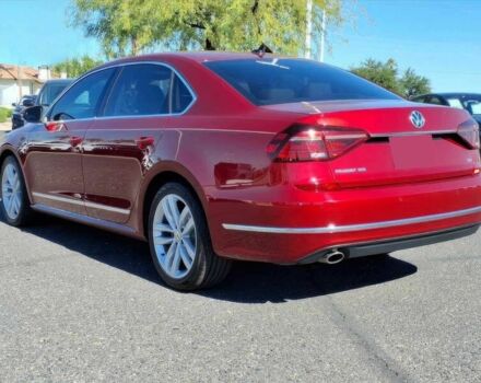 Красный Фольксваген Пассат, объемом двигателя 2 л и пробегом 48 тыс. км за 12100 $, фото 4 на Automoto.ua