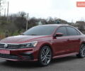 Красный Фольксваген Пассат, объемом двигателя 2 л и пробегом 144 тыс. км за 12999 $, фото 2 на Automoto.ua