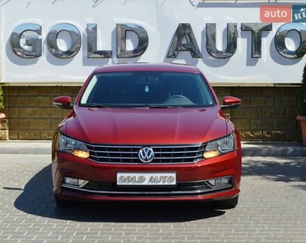 Красный Фольксваген Пассат, объемом двигателя 2 л и пробегом 170 тыс. км за 12900 $, фото 2 на Automoto.ua