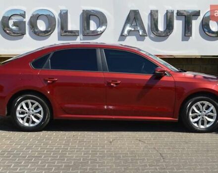 Красный Фольксваген Пассат, объемом двигателя 2 л и пробегом 170 тыс. км за 12900 $, фото 20 на Automoto.ua