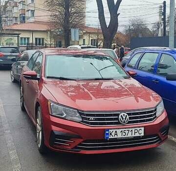 Красный Фольксваген Пассат, объемом двигателя 1.98 л и пробегом 175 тыс. км за 14499 $, фото 10 на Automoto.ua