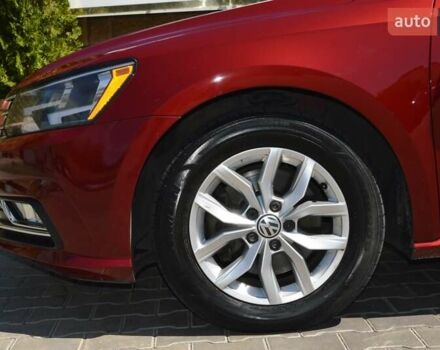 Красный Фольксваген Пассат, объемом двигателя 2 л и пробегом 170 тыс. км за 12900 $, фото 11 на Automoto.ua