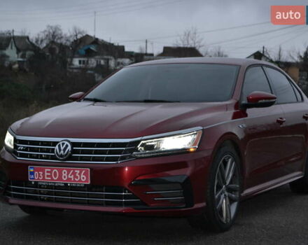 Красный Фольксваген Пассат, объемом двигателя 2 л и пробегом 144 тыс. км за 12999 $, фото 23 на Automoto.ua