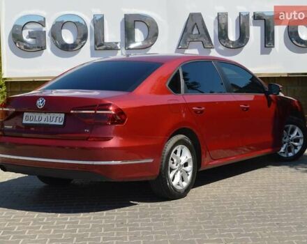 Красный Фольксваген Пассат, объемом двигателя 2 л и пробегом 170 тыс. км за 12900 $, фото 15 на Automoto.ua