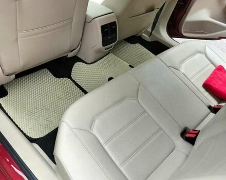 Красный Фольксваген Пассат, объемом двигателя 1.98 л и пробегом 84 тыс. км за 11850 $, фото 16 на Automoto.ua