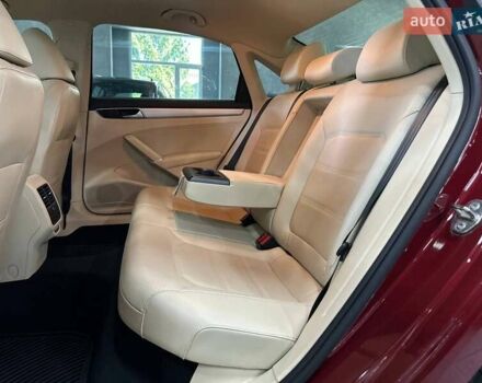 Красный Фольксваген Пассат, объемом двигателя 1.98 л и пробегом 109 тыс. км за 14299 $, фото 15 на Automoto.ua