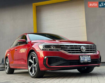 Красный Фольксваген Пассат, объемом двигателя 1.98 л и пробегом 95 тыс. км за 19900 $, фото 6 на Automoto.ua