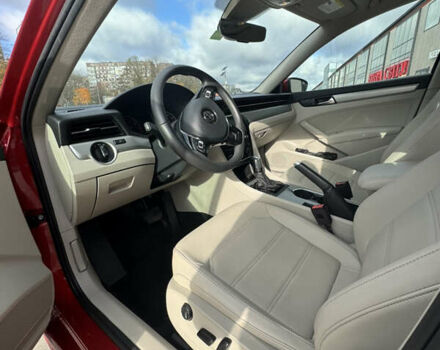 Красный Фольксваген Пассат, объемом двигателя 1.98 л и пробегом 70 тыс. км за 22800 $, фото 10 на Automoto.ua