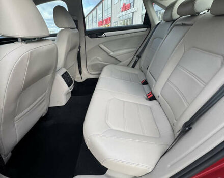 Красный Фольксваген Пассат, объемом двигателя 1.98 л и пробегом 70 тыс. км за 22800 $, фото 15 на Automoto.ua