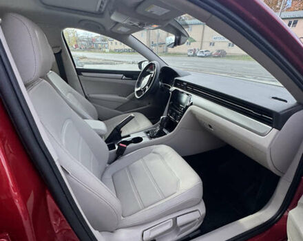 Красный Фольксваген Пассат, объемом двигателя 1.98 л и пробегом 70 тыс. км за 22800 $, фото 19 на Automoto.ua