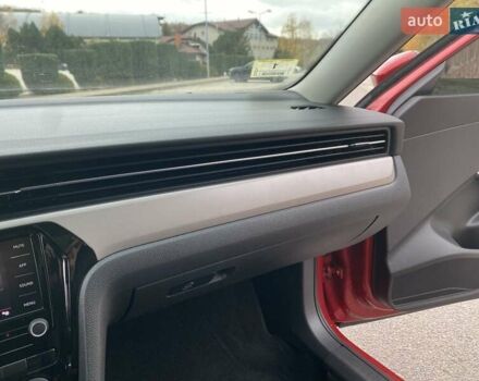 Красный Фольксваген Пассат, объемом двигателя 1.98 л и пробегом 81 тыс. км за 16800 $, фото 37 на Automoto.ua