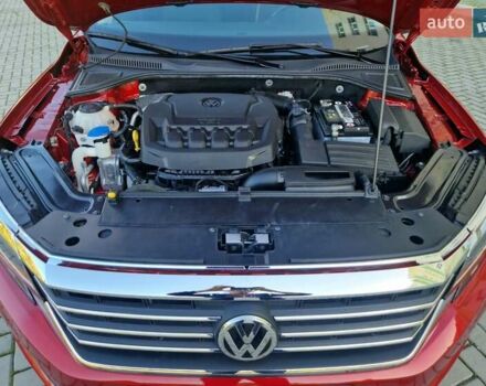 Фольксваген Пассат 2021 у Ромнах на Automoto.ua Червоний Фольксваген Пассат, об'ємом двигуна 1.98 л та пробігом 43 тис. км за 21600 $, фото 32 на Automoto.ua