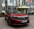 Фольксваген Пассат 2021 у Ромнах на Automoto.ua Червоний Фольксваген Пассат, об'ємом двигуна 1.98 л та пробігом 43 тис. км за 21600 $, фото 1 на Automoto.ua