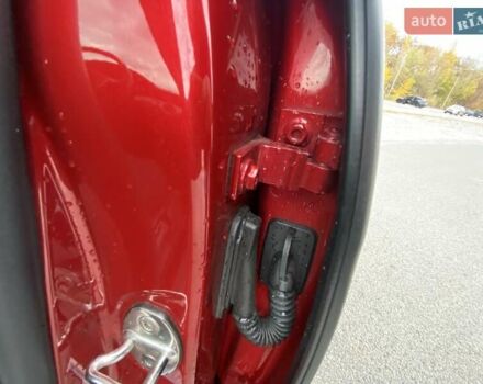 Красный Фольксваген Пассат, объемом двигателя 1.98 л и пробегом 81 тыс. км за 16800 $, фото 95 на Automoto.ua