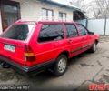 Красный Фольксваген Пассат, объемом двигателя 1.6 л и пробегом 100 тыс. км за 1650 $, фото 1 на Automoto.ua