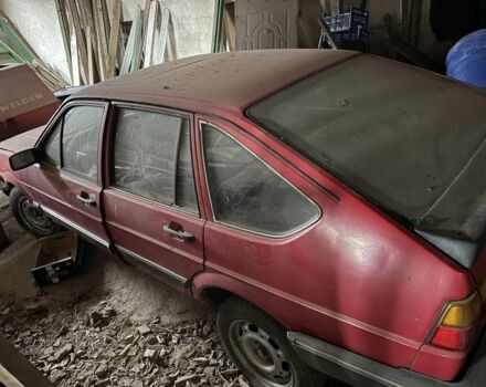 Красный Фольксваген Пассат, объемом двигателя 1.8 л и пробегом 3 тыс. км за 300 $, фото 1 на Automoto.ua