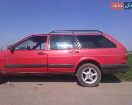 Красный Фольксваген Пассат, объемом двигателя 1.6 л и пробегом 400 тыс. км за 458 $, фото 8 на Automoto.ua