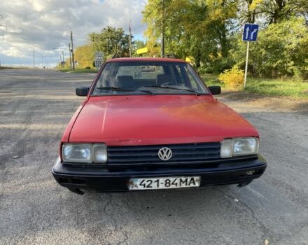 Красный Фольксваген Пассат, объемом двигателя 1.6 л и пробегом 3 тыс. км за 650 $, фото 1 на Automoto.ua