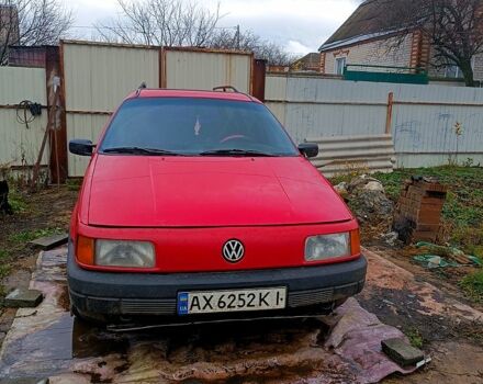 Червоний Фольксваген Пассат, об'ємом двигуна 1.8 л та пробігом 340 тис. км за 1800 $, фото 1 на Automoto.ua