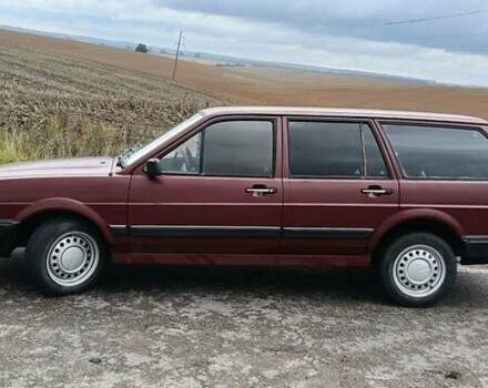 Красный Фольксваген Пассат, объемом двигателя 1.6 л и пробегом 345 тыс. км за 1499 $, фото 8 на Automoto.ua