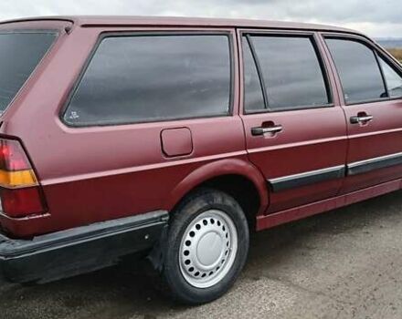 Красный Фольксваген Пассат, объемом двигателя 1.6 л и пробегом 345 тыс. км за 1499 $, фото 3 на Automoto.ua