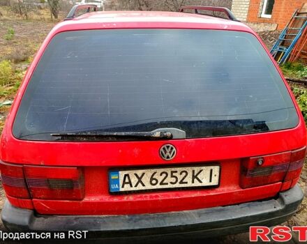 Червоний Фольксваген Пассат, об'ємом двигуна 1.8 л та пробігом 340 тис. км за 1800 $, фото 4 на Automoto.ua