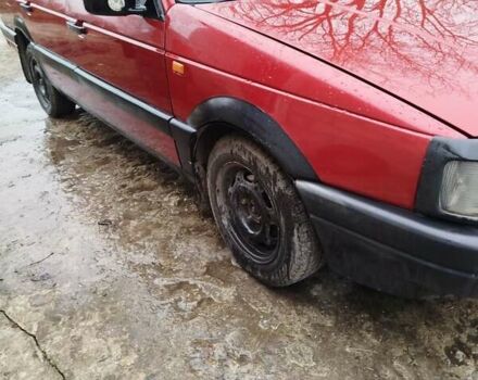 Красный Фольксваген Пассат, объемом двигателя 2 л и пробегом 440 тыс. км за 1900 $, фото 12 на Automoto.ua