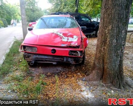 Червоний Фольксваген Пассат, об'ємом двигуна 1.8 л та пробігом 300 тис. км за 500 $, фото 1 на Automoto.ua