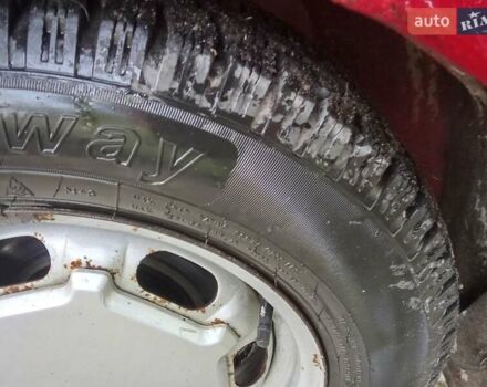 Красный Фольксваген Пассат, объемом двигателя 1.6 л и пробегом 258 тыс. км за 1150 $, фото 5 на Automoto.ua